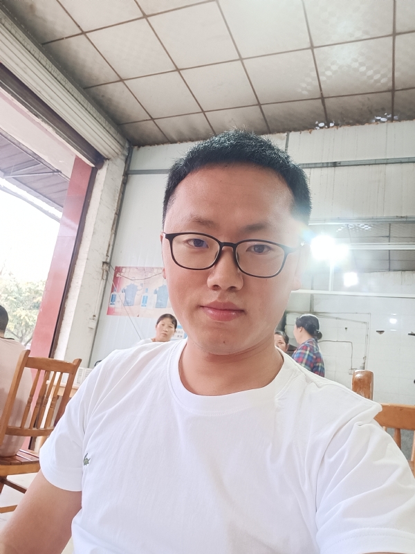 简单快了的第一张照片--马尾交友网