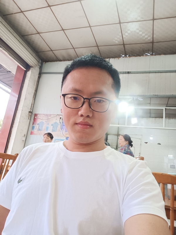 简单快了的第二张照片--马尾交友网