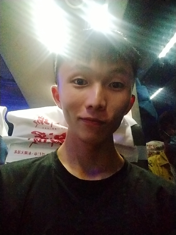 旅途的第一张照片--马尾交友网
