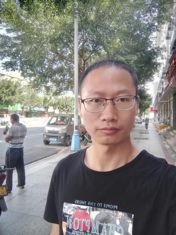 老虎的第一张照片--马尾交友网