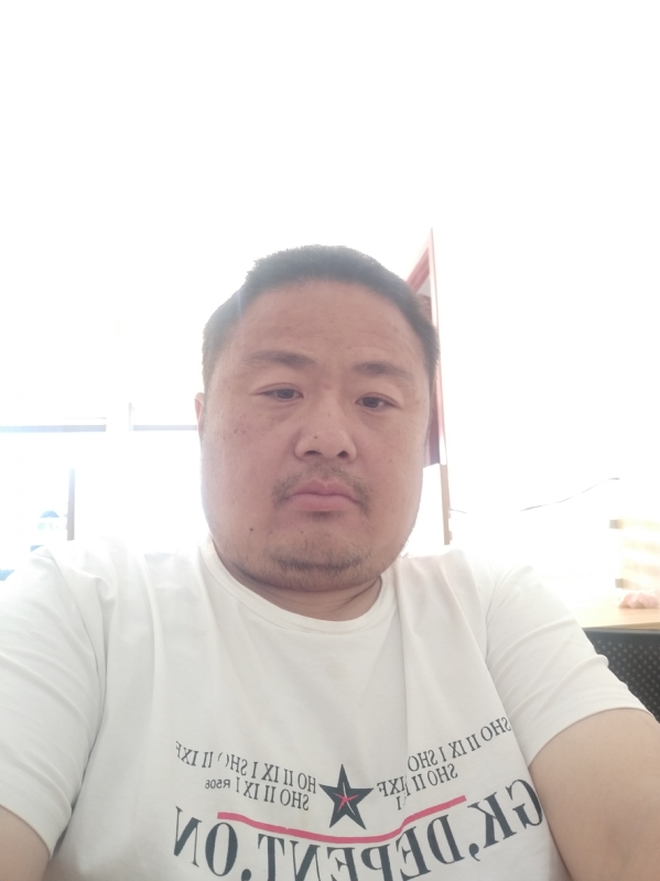 流星隐爱的第一张照片--马尾交友网