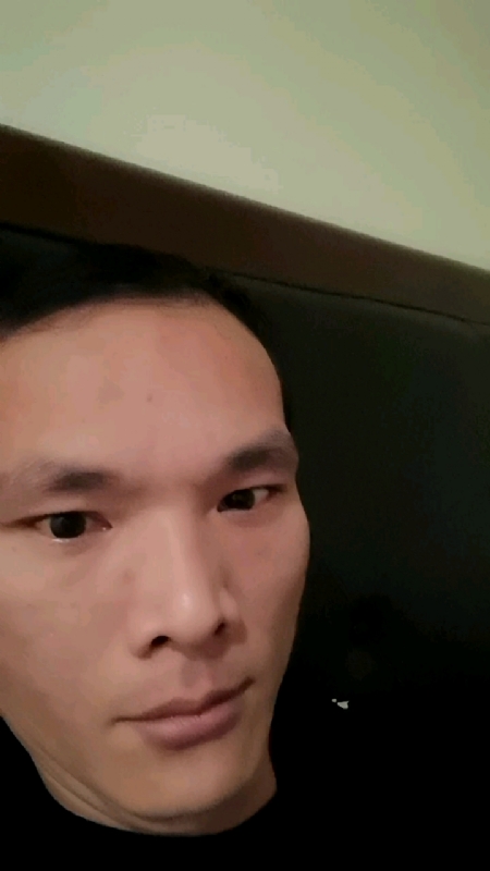 只影向谁去的第三张照片--马尾交友网