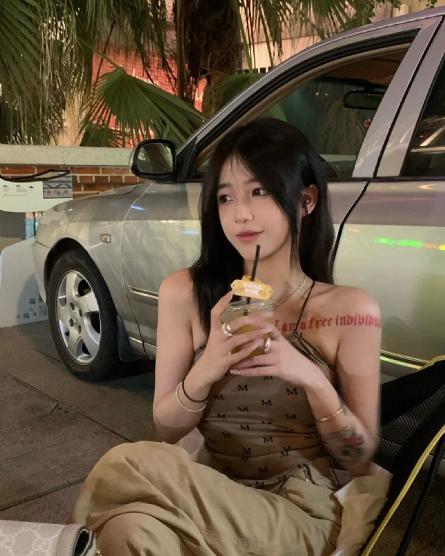 娜娜的第一张照片--马尾交友网