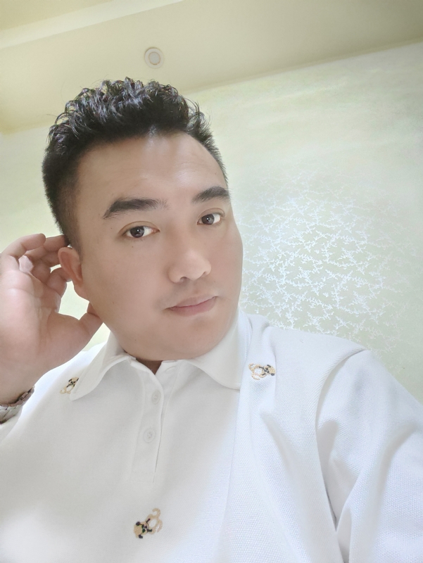 哈哈先生的第一张照片--马尾交友网