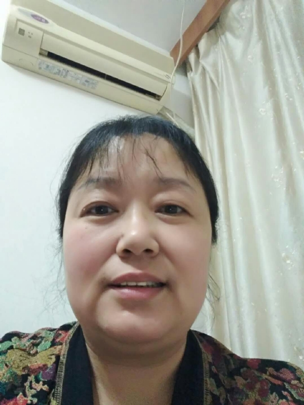 雨中漫步的第一张照片--马尾交友网