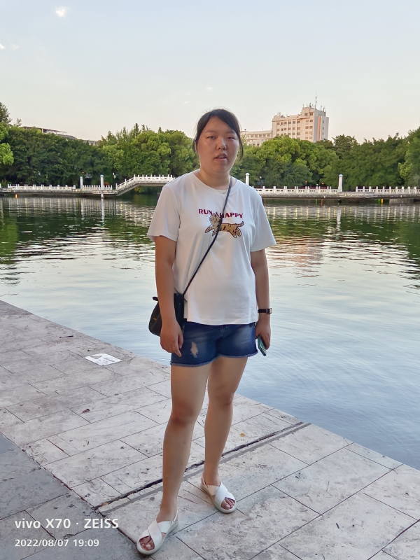 幸福触手可及的第一张照片--马尾交友网