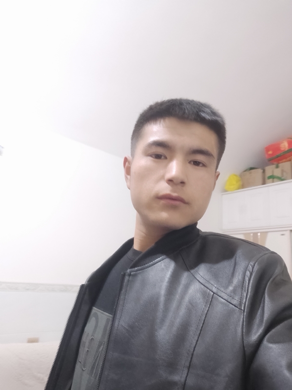 找女朋友的第一张照片--马尾交友网