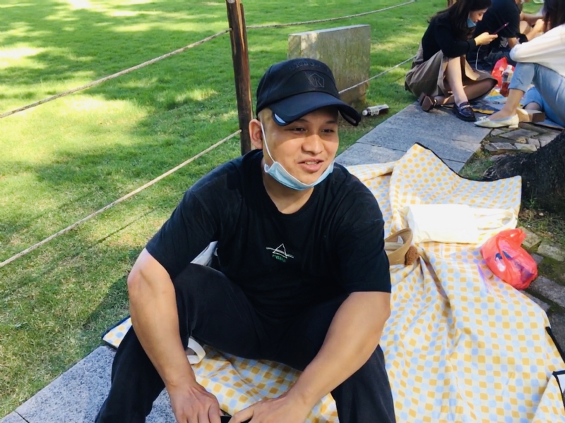 好大一颗石头的第一张照片--马尾交友网