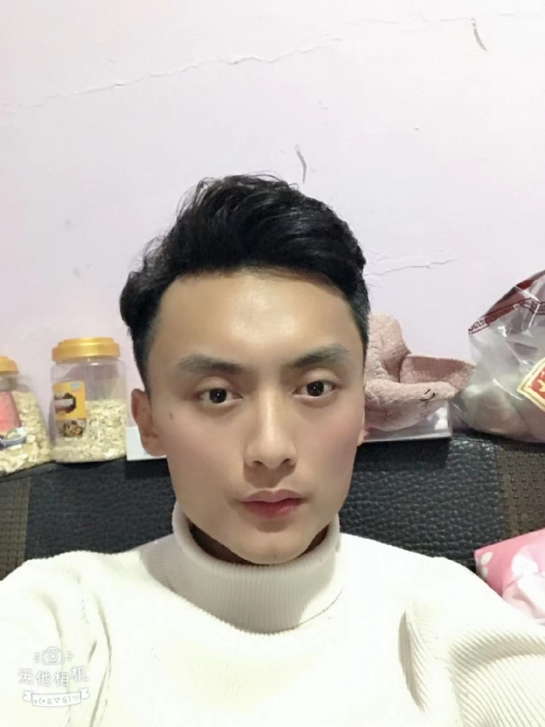 独孤一人的第一张照片--马尾交友网