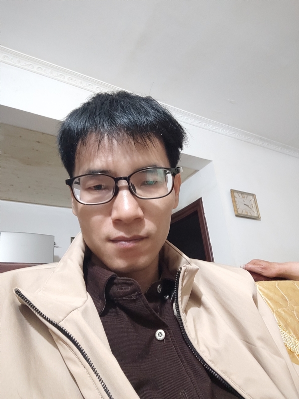 杨一凡的第一张照片--马尾交友网