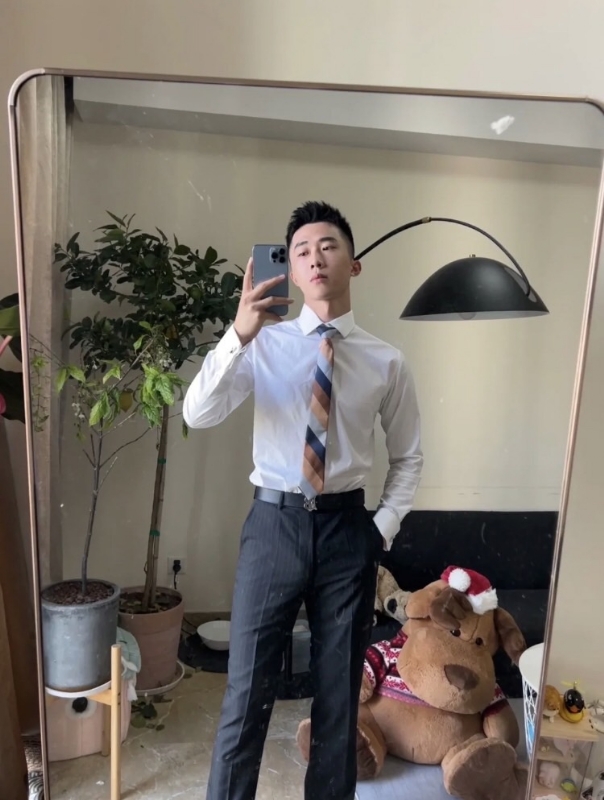 张浩的第一张照片--马尾交友网