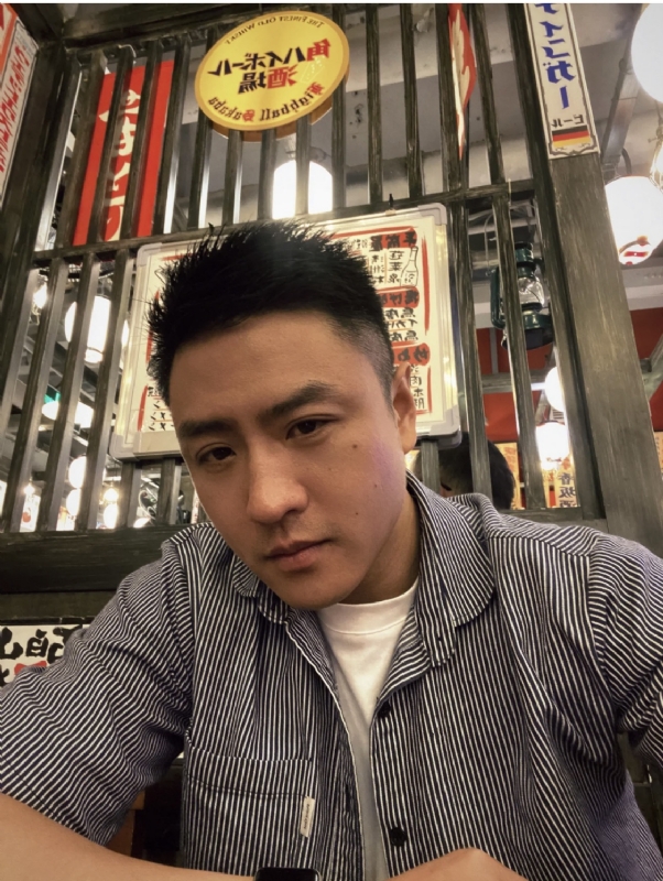 伴你长按的第一张照片--马尾交友网