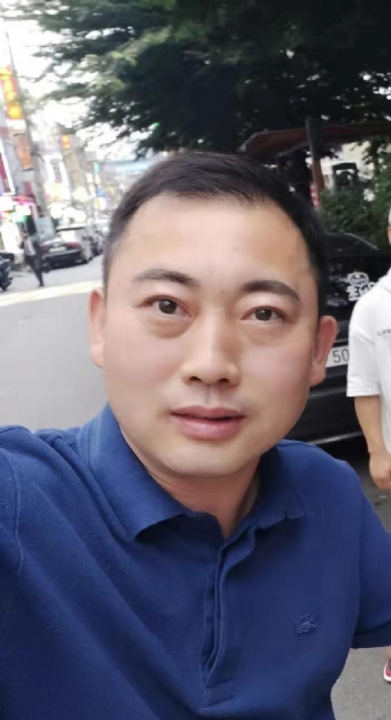 李龙的第一张照片--马尾交友网