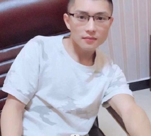 辉辉辉的第二张照片--马尾交友网
