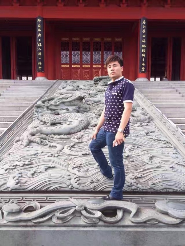 御龙氏的第一张照片--马尾交友网