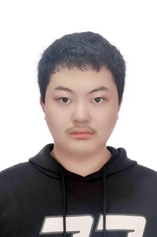 爱笑的男孩的第一张照片--马尾交友网