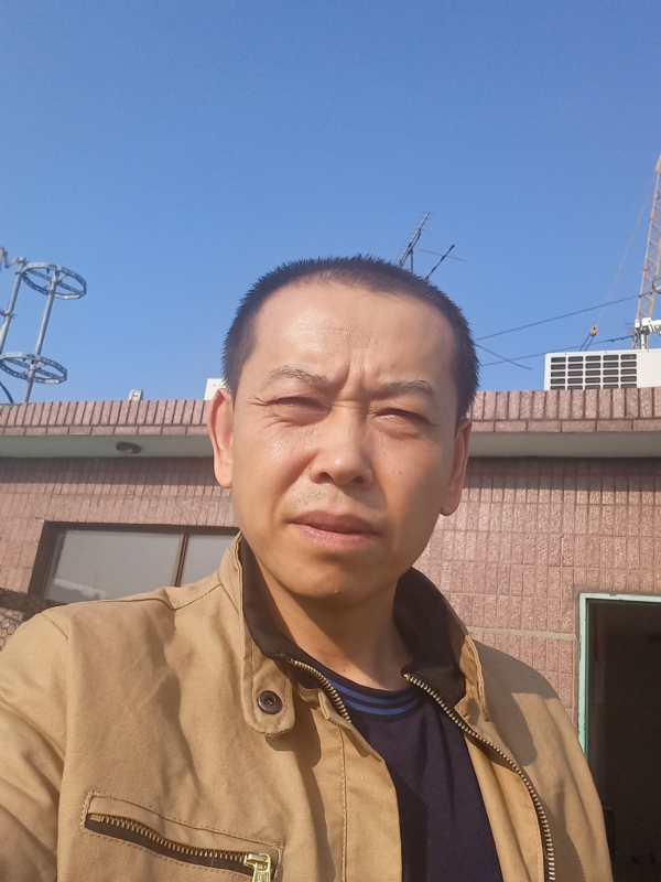 红尘逐浪的第一张照片--马尾交友网