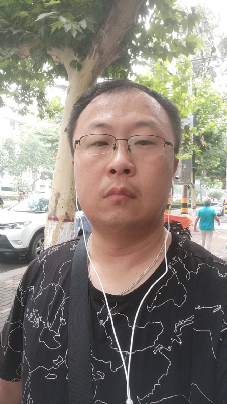 飘逸的星辰的第一张照片--马尾交友网