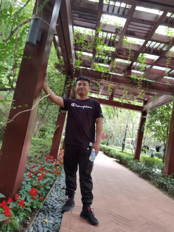 会飞的鱼的第四张照片--马尾交友网