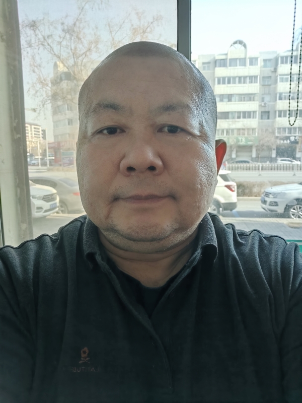 穆萨的第一张照片--马尾交友网