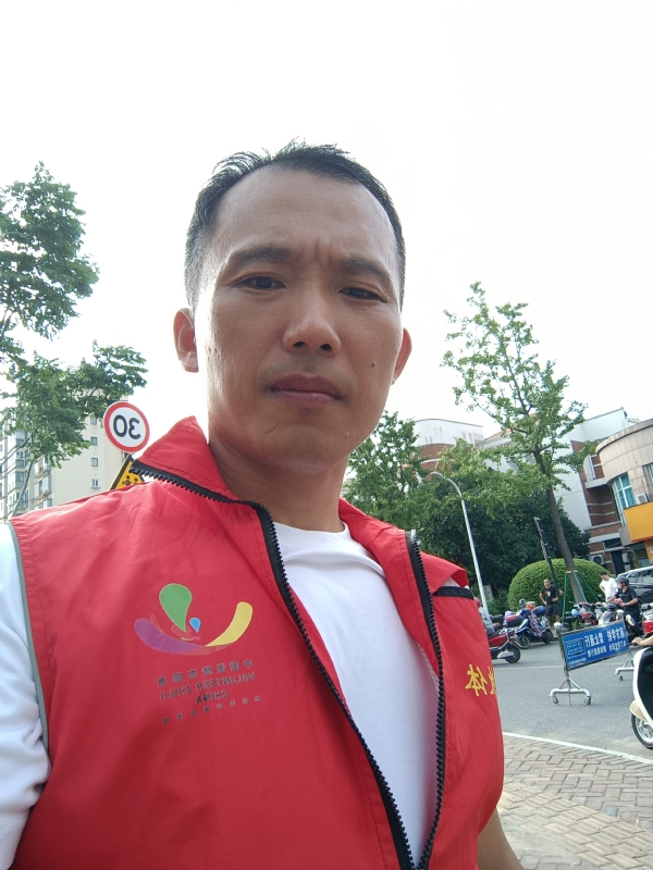 难遇难求的第一张照片--马尾交友网