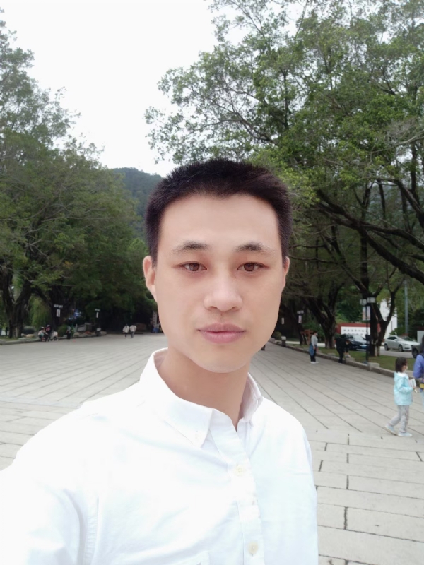 xu的第一张照片--马尾交友网