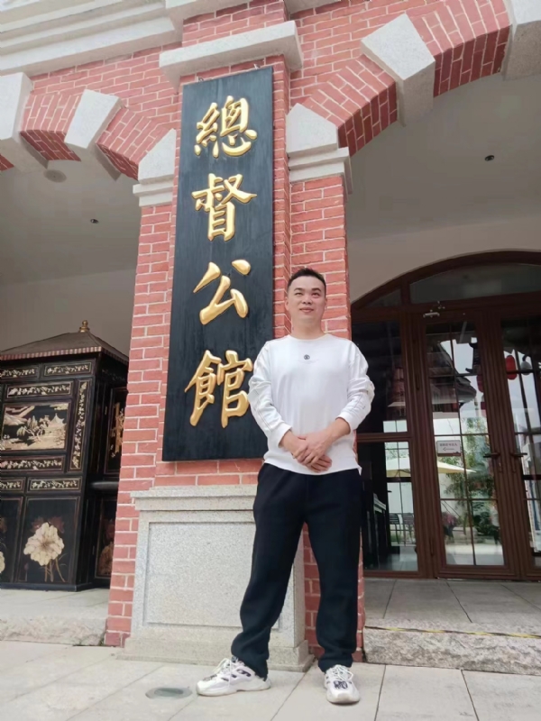 趙不到的第一张照片--马尾交友网