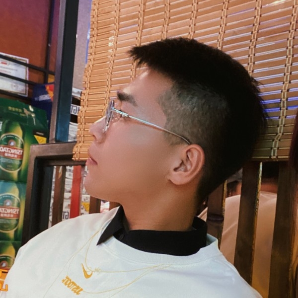 yang的第一张照片--马尾交友网