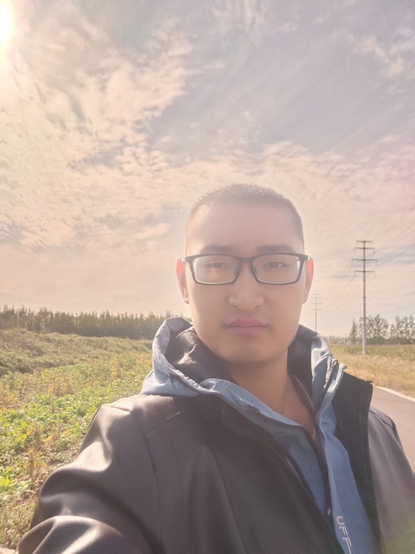 温暖胸膛的第一张照片--马尾交友网