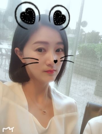 坏女孩的第一张照片--马尾交友网