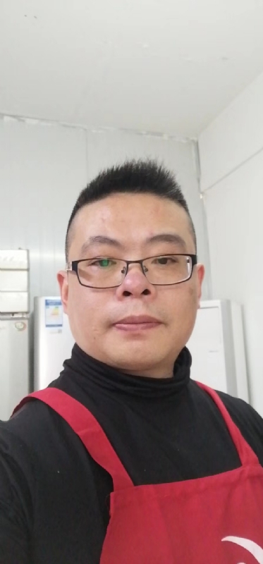 努力奋斗的第一张照片--马尾交友网