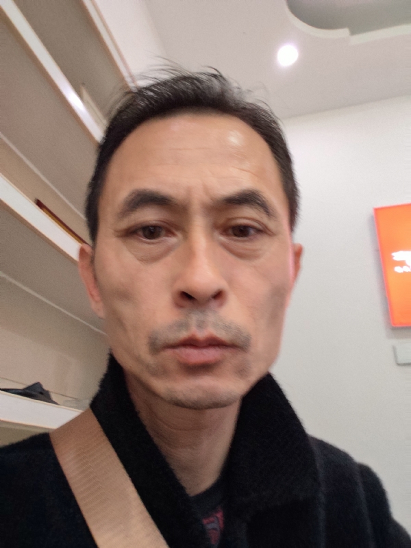 清晨阳光的第一张照片--马尾交友网