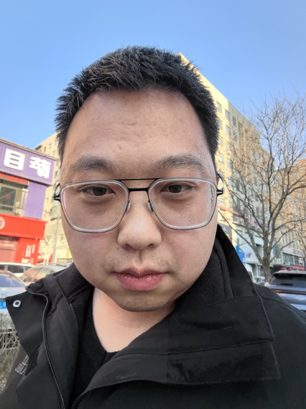 宋哲的第一张照片--马尾交友网