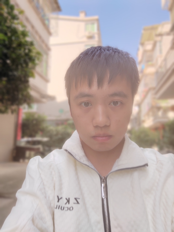 温柔的第一张照片--马尾交友网
