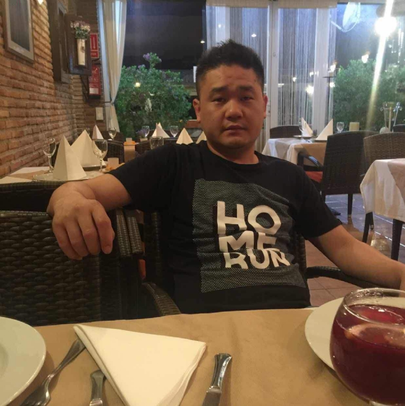 海外游子的第三张照片--马尾交友网