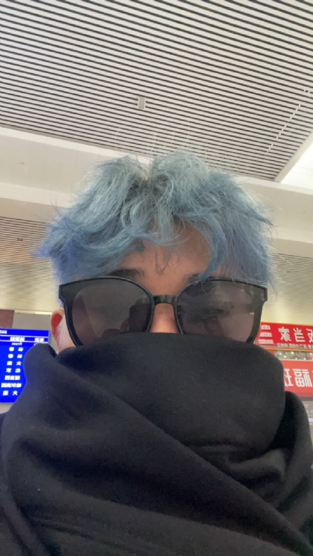 平行线的第一张照片--马尾交友网