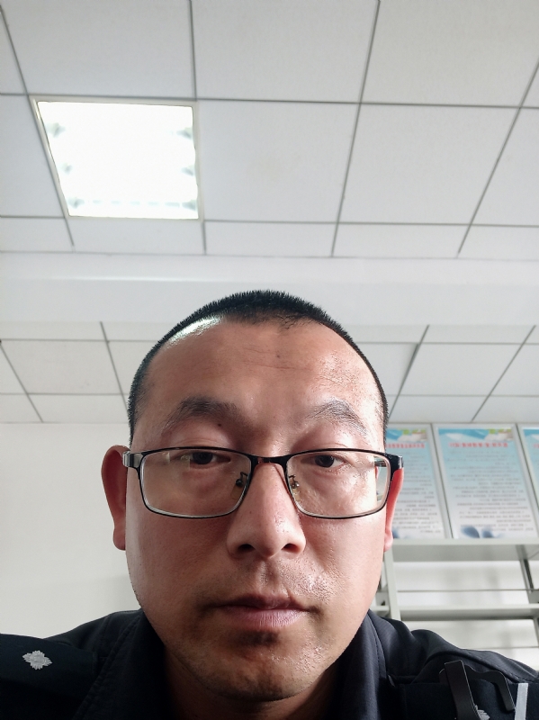 布鲁斯贺的第三张照片--马尾交友网
