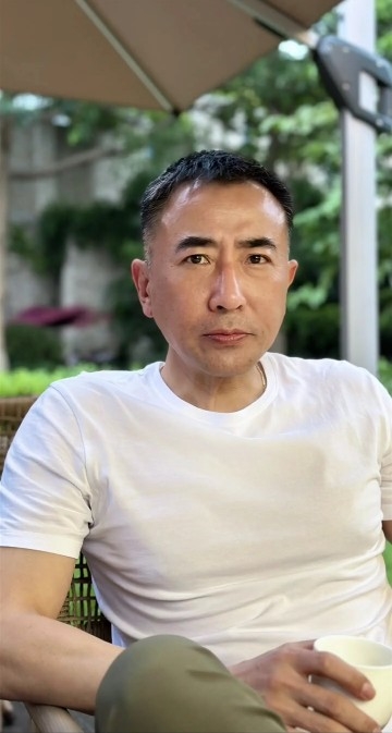 厚德载福的第一张照片--马尾交友网